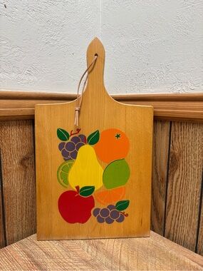 Vintage MCM Fruit Wooden Cutting Board Yugoslavia Be Kind Save Face